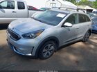 2019 Kia Niro Plug-in Hybrid Ex Premium Silver vin: KNDCC3LD2K5252004