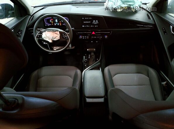 KNDCP3LE1T5319688 2026 KIA NIRO Black Widok deski rozdzielczej