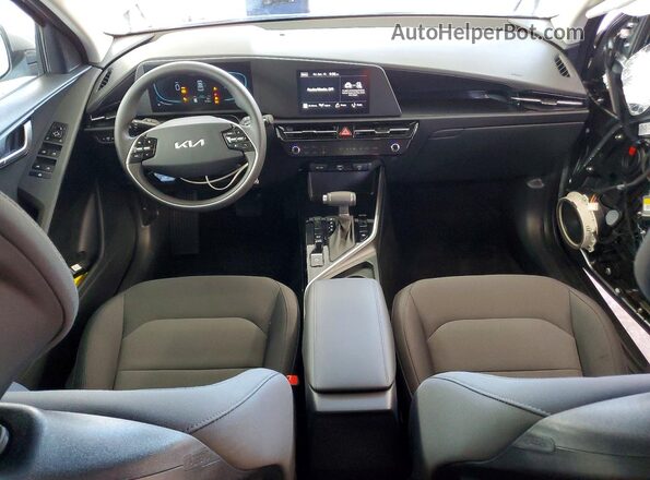 KNDCP3LE5T5337983 2026 KIA NIRO Gray Widok deski rozdzielczej