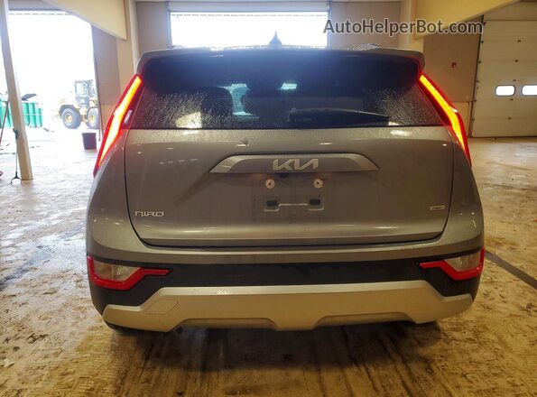 KNDCP3LE7R5155632 2024 KIA NIRO Gray Widok z tyłu