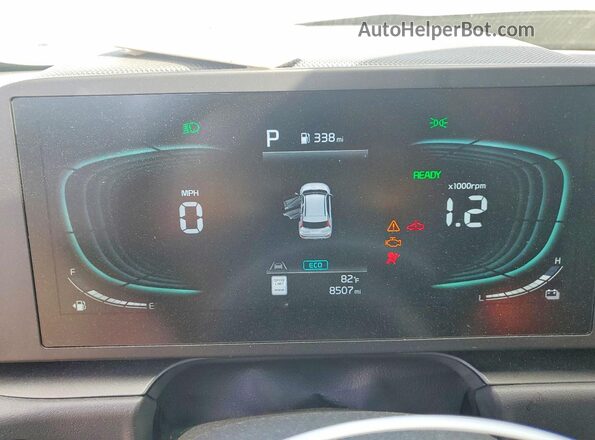 KNDCP3LE8T5332230 2026 KIA NIRO Gray Вид щитка приладів