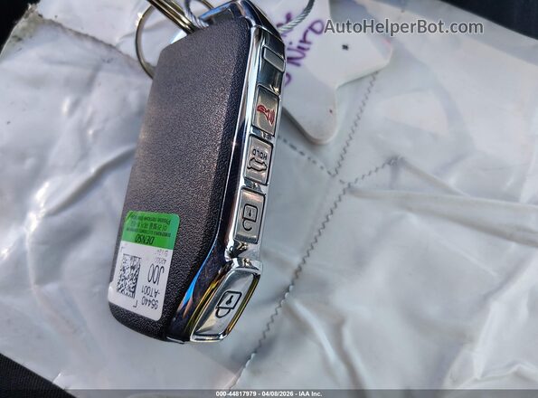KNDCT3LE1S5216149 2025 KIA NIRO Серый Вид панели приборов