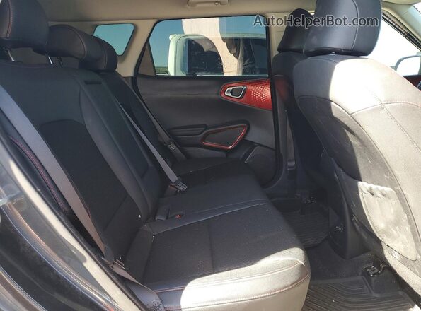 KNDJ53AF4L7721136 2020 KIA SOUL Gray უკანა სავარძლების ხედი
