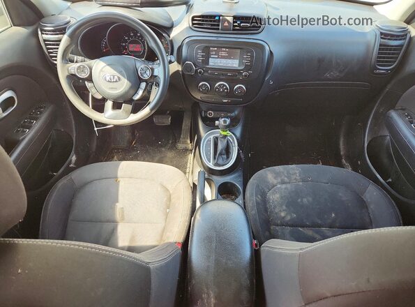 KNDJN2A29K7917658 2019 KIA SOUL Белый Вид панели приборов