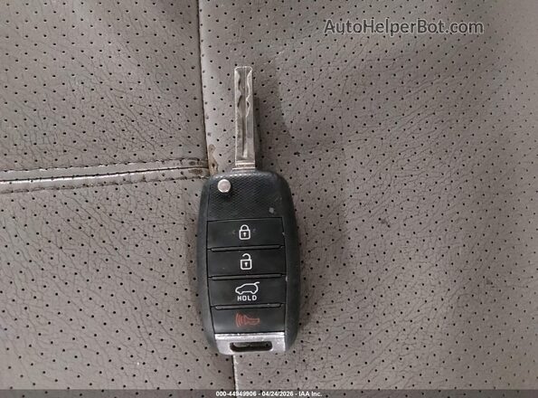 KNDMB5C13G6158059 2016 KIA SEDONA White Вид панелі приладів