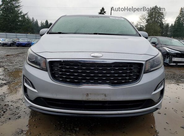 KNDMB5C13K6509223 2019 KIA SEDONA Silver Вид спереду
