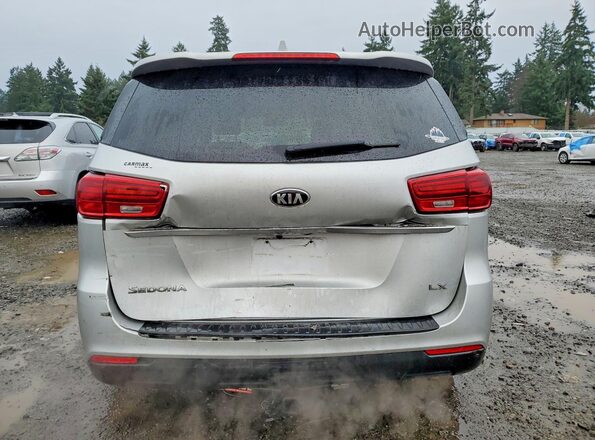 KNDMB5C13K6509223 2019 KIA SEDONA Silver Вид ззаду