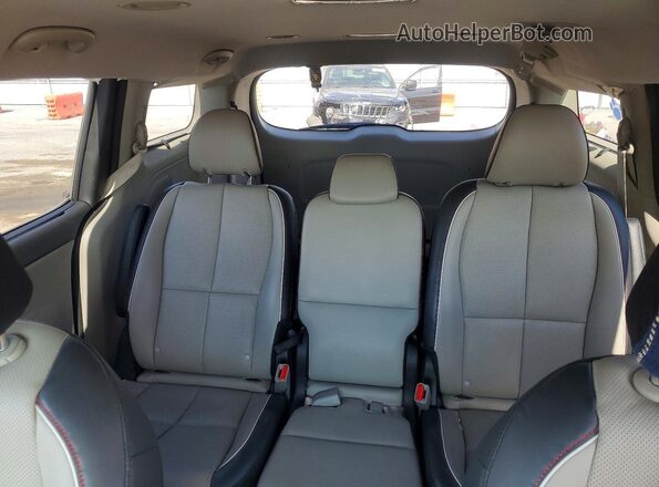 KNDMB5C13K6517659 2019 KIA SEDONA Серебряный Вид задних сидений