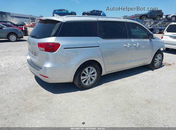 KNDMB5C15H6265258 2017 KIA SEDONA Серебряный Задняя правая четверть