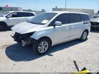 2017 Kia Sedona Lx Серебряный vin: KNDMB5C15H6265258