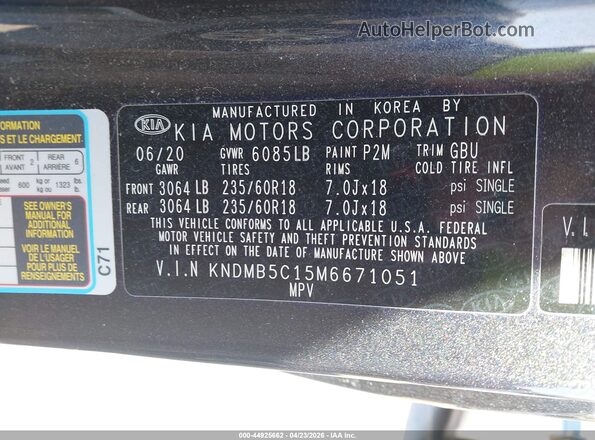 KNDMB5C15M6671051 2021 KIA SEDONA Black Vista del compartimento del motor
