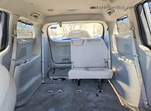 KNDMB5C17G6089506 2016 KIA SEDONA Серебряный Вид задних сидений