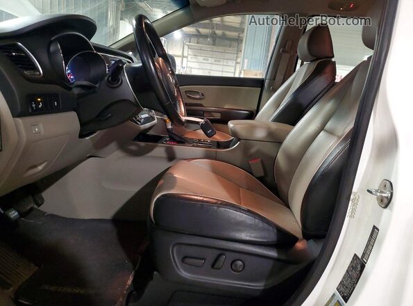 KNDMB5C17M6673397 2021 KIA SEDONA White Widok wnętrza z przodu