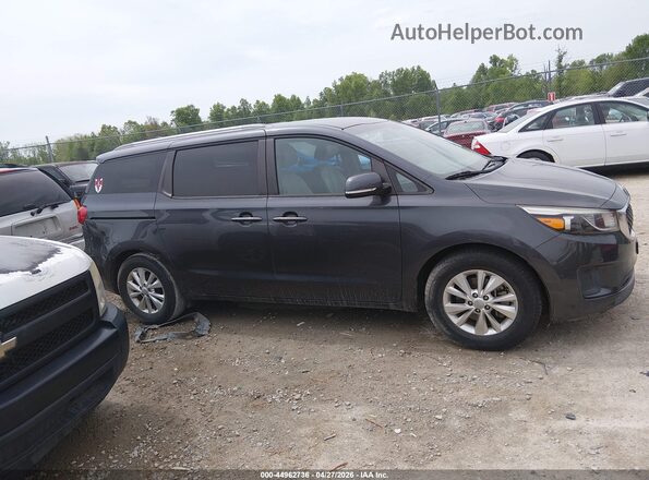 KNDMB5C19H6283780 2017 KIA SEDONA Зеленый Вид задней части салона