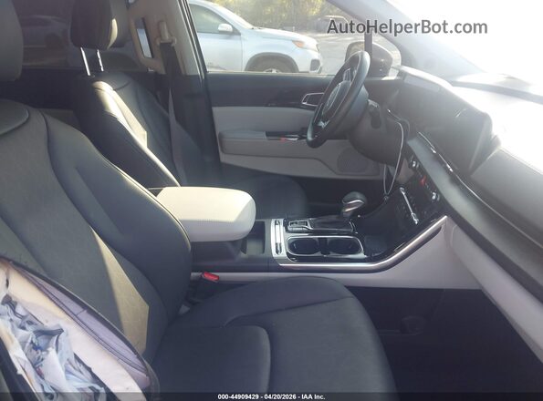 KNDNE5H34R6349613 2024 KIA CARNIVAL MPV Gray Widok wnętrza z przodu