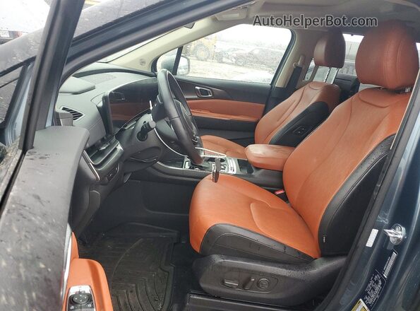 KNDNE5K35S6479558 2025 KIA CARNIVAL Синий Вид салона спереди