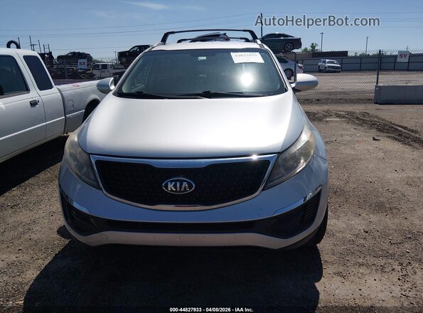 KNDPBCAC1G7867718 2016 KIA SPORTAGE Silver Widok wnętrza z tyłu