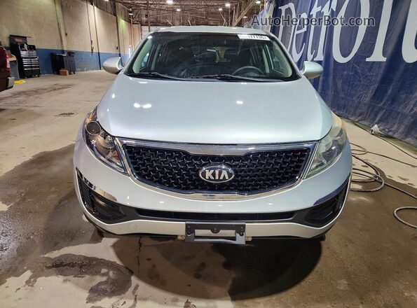 KNDPBCACXG7850609 2016 KIA SPORTAGE Серебряный Вид спереди