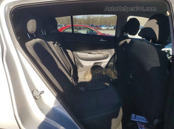 KNDPM3AC0L7776136 2020 KIA SPORTAGE Gray Вид задньої частини салону