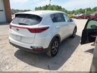 2021 Kia Sportage Lx White vin: KNDPM3ACXM7930384