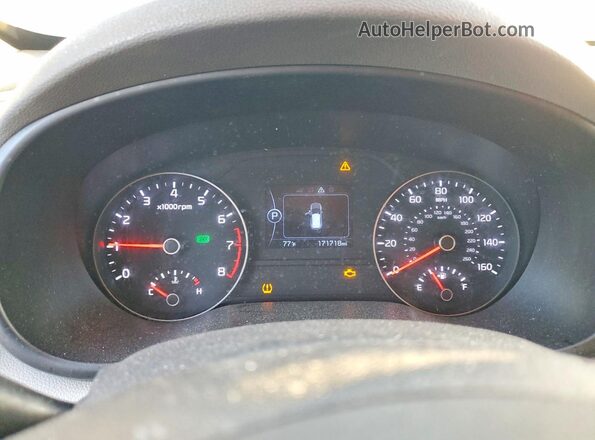 KNDPMCAC0J7352131 2018 KIA SPORTAGE Серый Вид щитка приборов