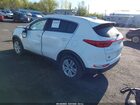 2018 Kia Sportage Lx Белый vin: KNDPMCAC0J7446431