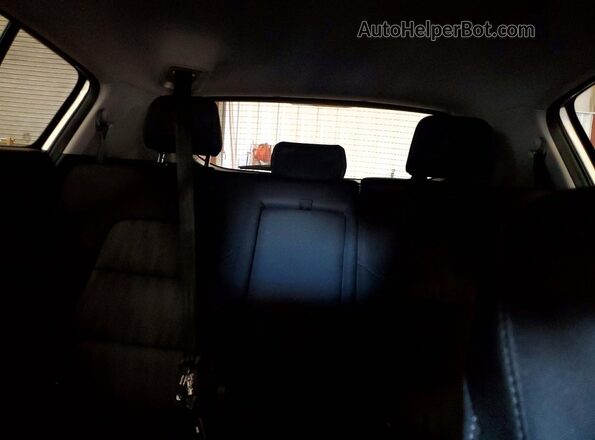 KNDPMCAC5M7901536 2021 KIA SPORTAGE Серебряный Вид задних сидений