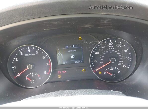 KNDPMCAC6K7555719 2019 KIA SPORTAGE Silver Вид задніх сидінь