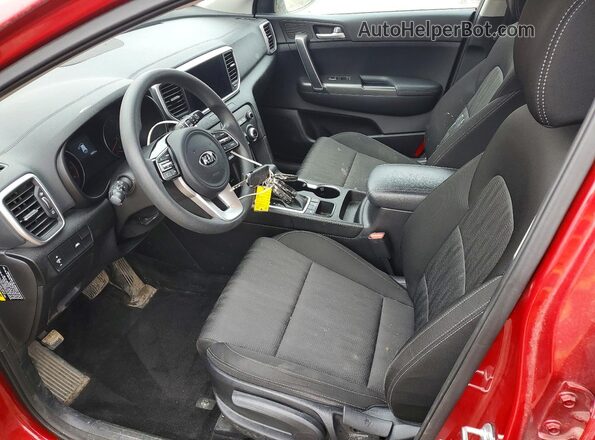 KNDPMCAC6M7886299 2021 KIA SPORTAGE Красный Вид салона спереди