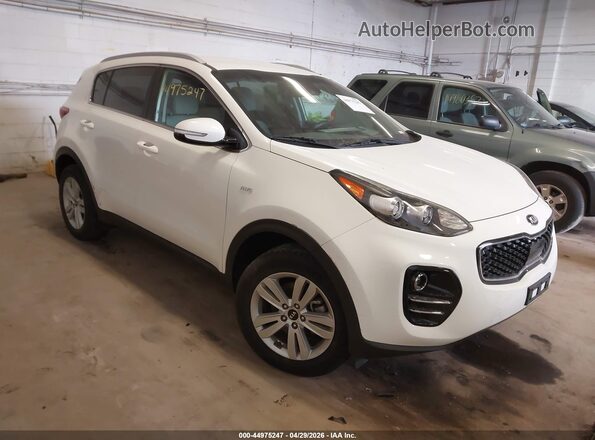 KNDPMCAC7J7318638 2018 KIA SPORTAGE Beige Przód prawy