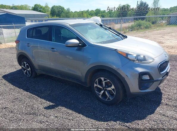 KNDPMCAC8M7883341 2021 KIA SPORTAGE Серебряный Передняя правая четверть