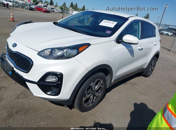 KNDPMCAC8M7937642 2021 KIA SPORTAGE White Vista tres cuartos delantera izquierda