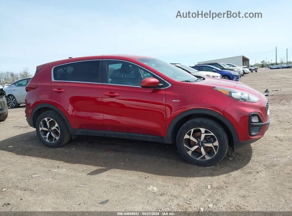 KNDPMCAC8N7960775 2022 KIA SPORTAGE Красный Вид задней части салона