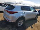 2018 Kia Sportage Lx Серебряный vin: KNDPMCAC9J7317944