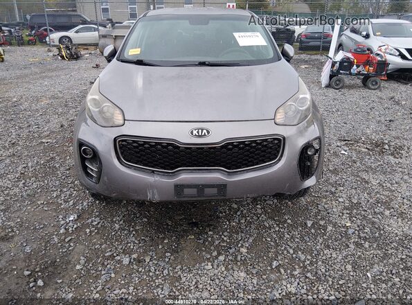 KNDPMCAC9J7397178 2018 KIA SPORTAGE Серый Вид спереди