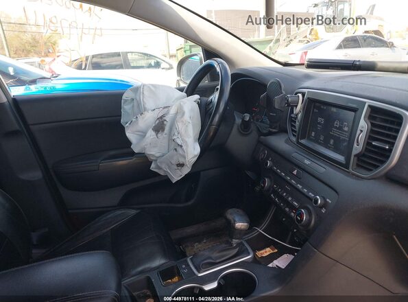 KNDPN3AC9H7168538 2017 KIA SPORTAGE Silver Widok wnętrza z przodu