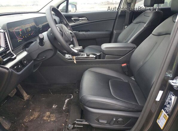 KNDPV3DF9S7345814 2025 KIA SPORTAGE Charcoal წინა სალონის ხედი
