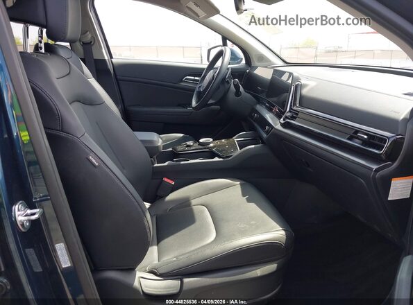 KNDPVCDG0S7255492 2025 KIA SPORTAGE HYBRID Dark Blue Вид салона спереди