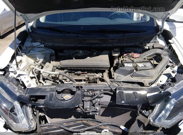 KNMAT2MT0GP694363 2016 NISSAN ROGUE White Rear view