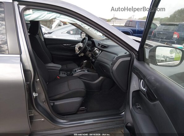 KNMAT2MT5LP526602 2020 NISSAN ROGUE Серый Вид салона спереди