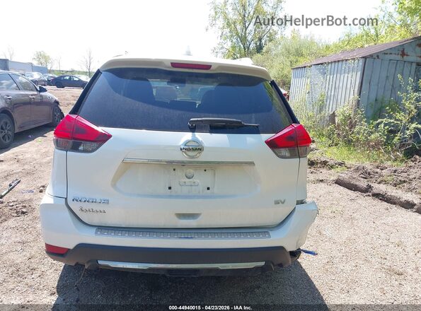KNMAT2MT8HP511437 2017 NISSAN ROGUE Белый 