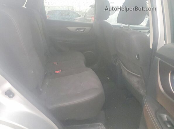 KNMAT2MV0GP691822 2016 NISSAN ROGUE Silver უკანა სალონის ხედი