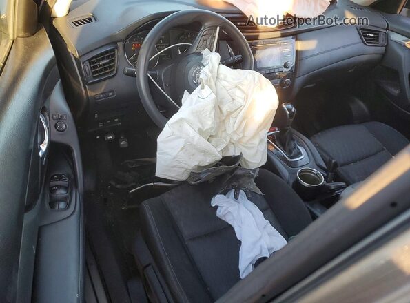 KNMAT2MV1HP523396 2017 NISSAN ROGUE Gray Вид панелі приладів