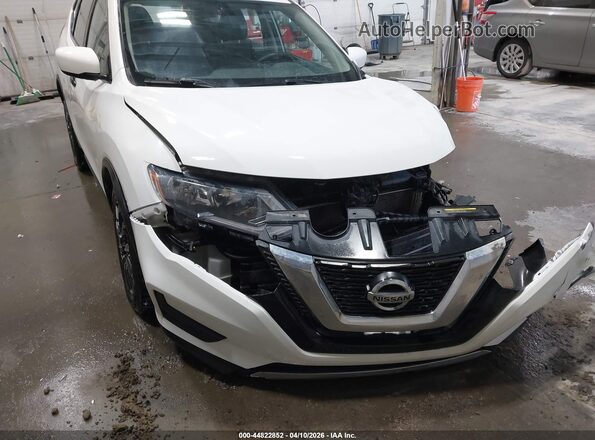 KNMAT2MV8HP558291 2017 NISSAN ROGUE White Vista frontal