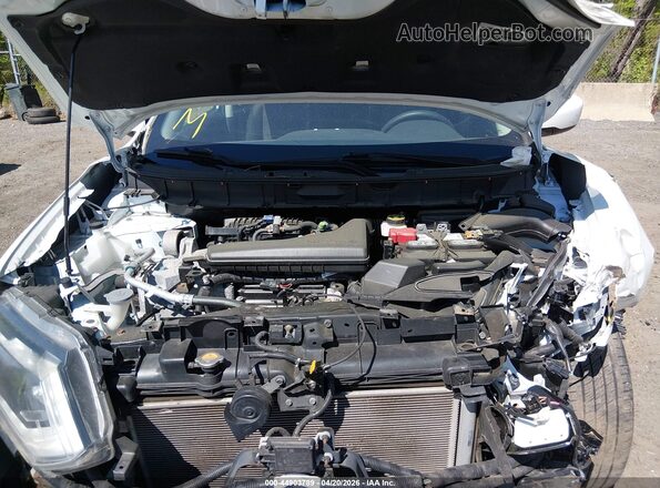 KNMAT2MV8HP613385 2017 NISSAN ROGUE White Widok z tyłu
