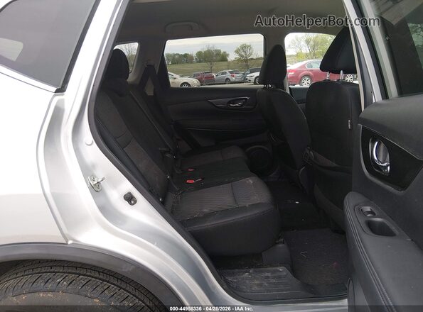 KNMAT2MVXJP539926 2018 NISSAN ROGUE Серебряный Вид наклейки с VIN-кодом