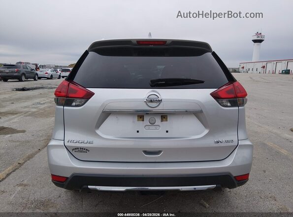 KNMAT2MVXJP539926 2018 NISSAN ROGUE Серебряный 