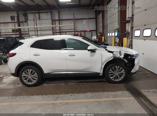 LRBAZLR40PD033745 2023 BUICK ENVISION White Սալոնի հետևի տեսք