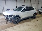2022 Buick Envision Preferred White vin: LRBAZLR43ND019142