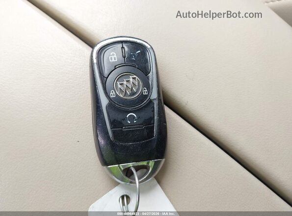 LRBFXBSA7HD038206 2017 BUICK ENVISION White Առջևի վահանակի տեսք